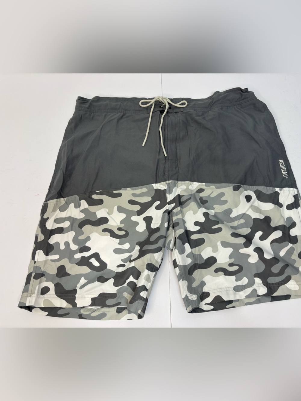 RedHead Swim Trunks Men's Camo Hybrid Shorts Size XL